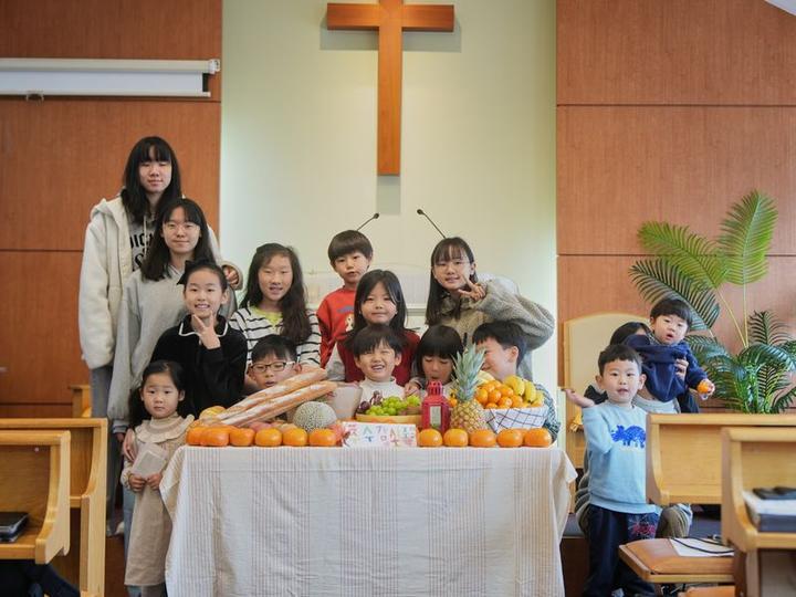 23.11.26 추수감사주일 · 1번째 사진