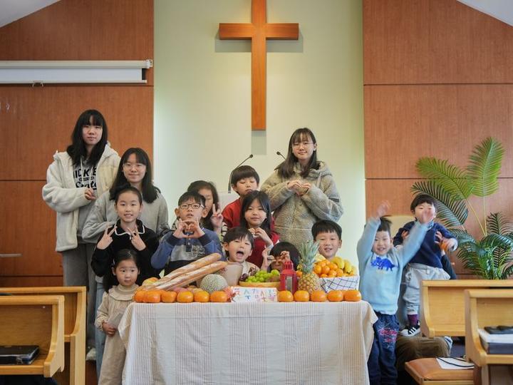 23.11.26 추수감사주일 · 2번째 사진