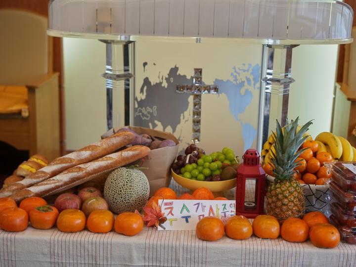 23.11.26 추수감사주일 · 4번째 사진