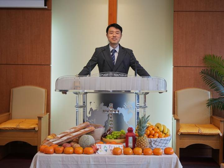 23.11.26 추수감사주일 · 5번째 사진